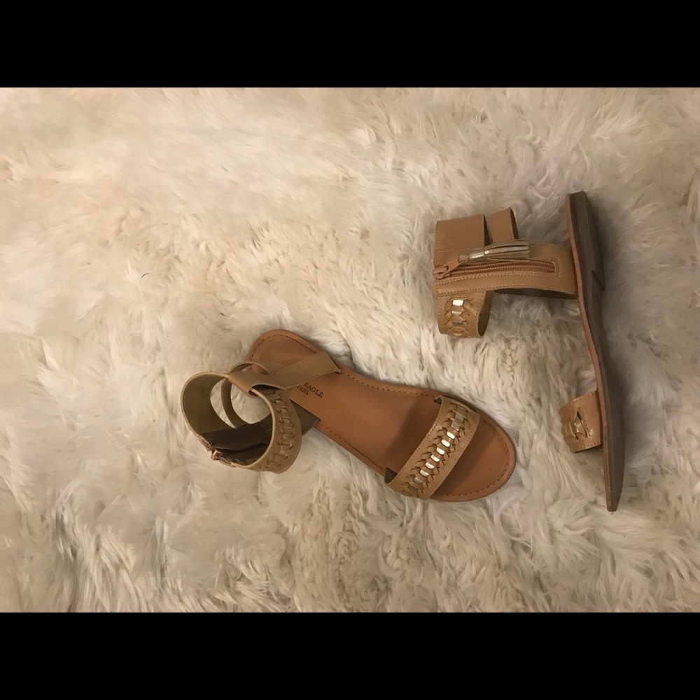 American Eagle Sandals